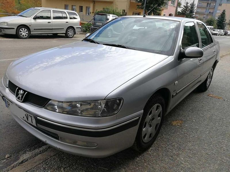 Peugeot 406 5 PUERTAS - foto 1