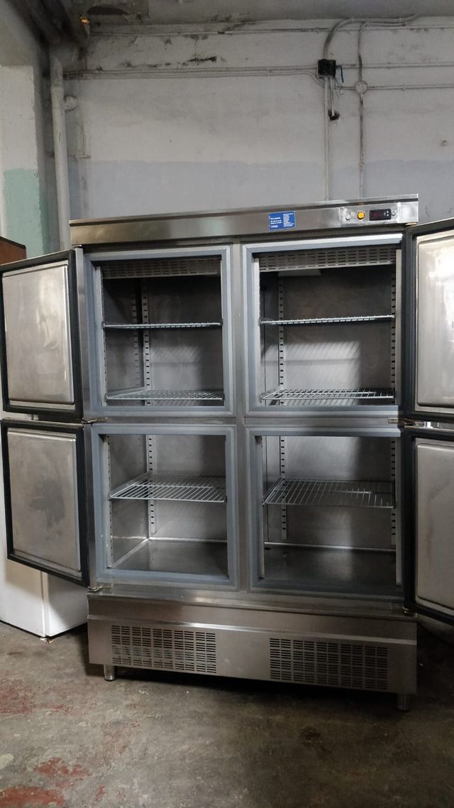 ARMARIO FRIGORIFICO DE 4 PUERTAS en Sueca en WALLAPOP