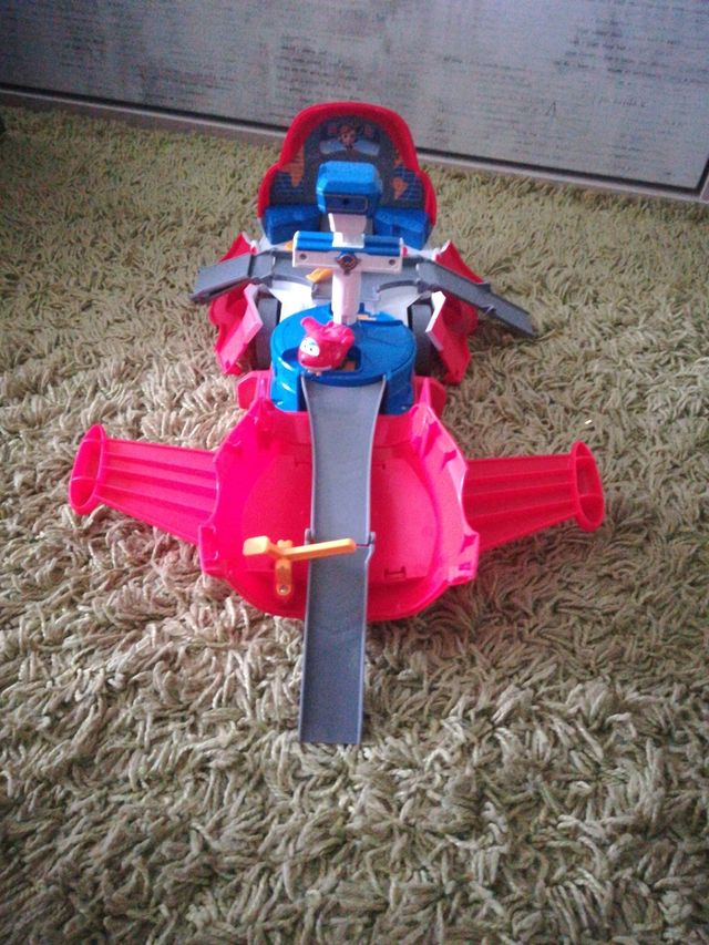 Avion de los SUPERWINGS