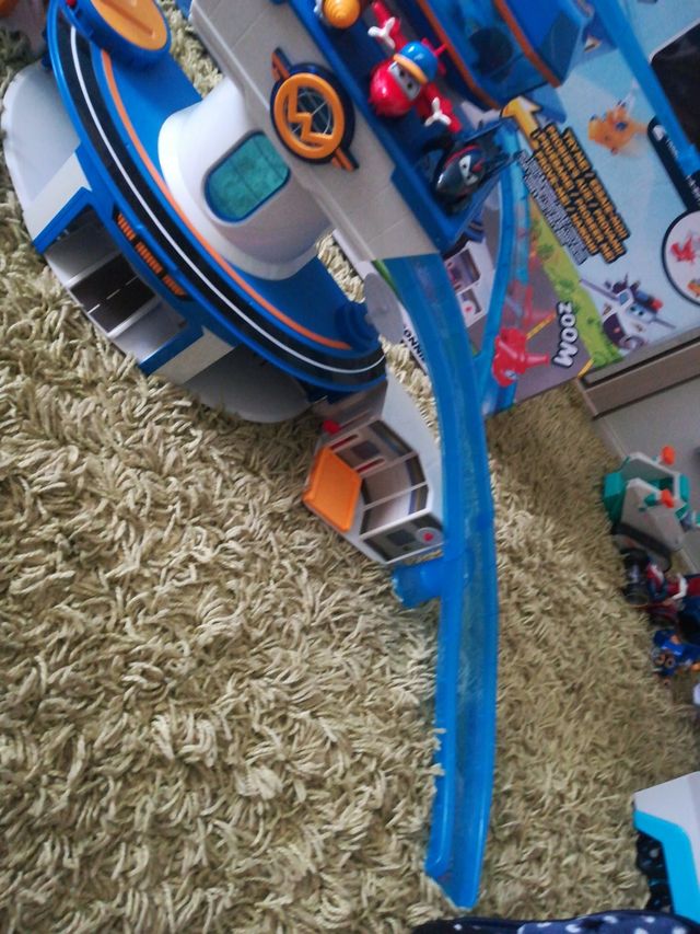 Aeropuerto de los SUPERWINGS