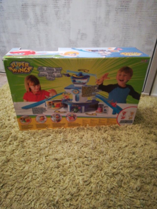 Aeropuerto de los SUPERWINGS