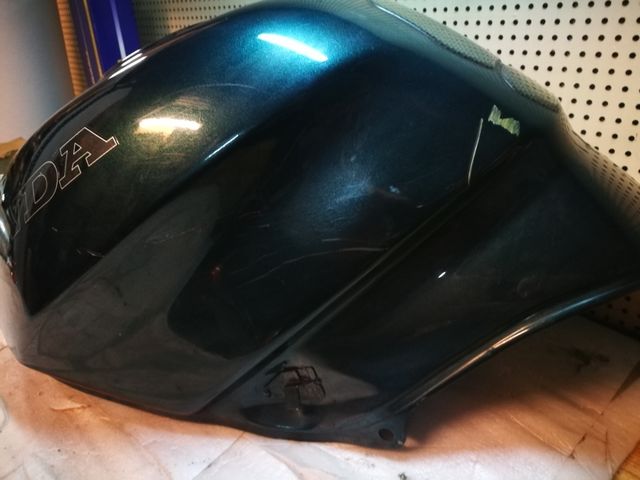 Depósito Honda VFR 750. Año 89-93.