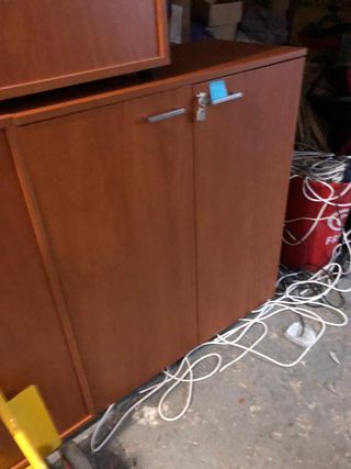 Armario de oficina de segunda mano en Madrid en WALLAPOP