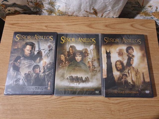 DVD EL SEÑOR DE LOS ANILLOS Esta la saga hay 3 CD