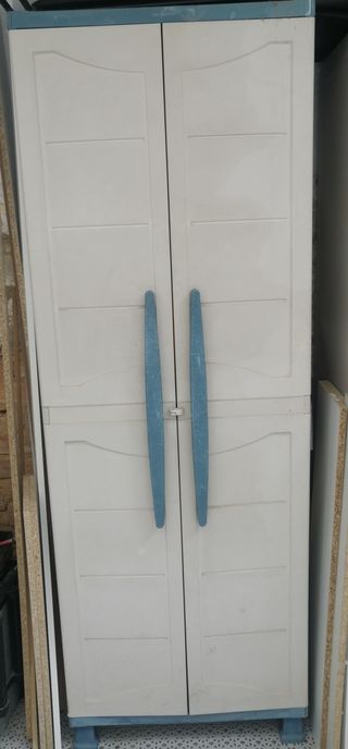 Armario resina de segunda mano en WALLAPOP