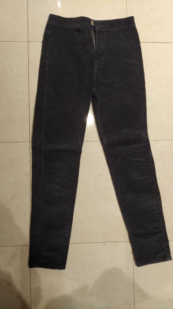 Pantalón micropana niña Zara