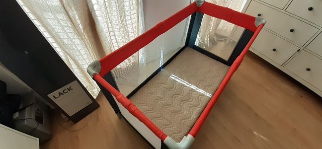 cuna plegable de viaje