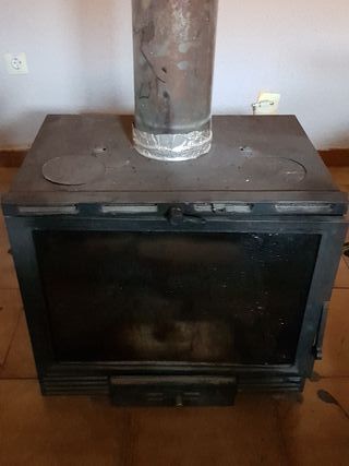 Chimenea de hierro fundido de segunda mano en WALLAPOP