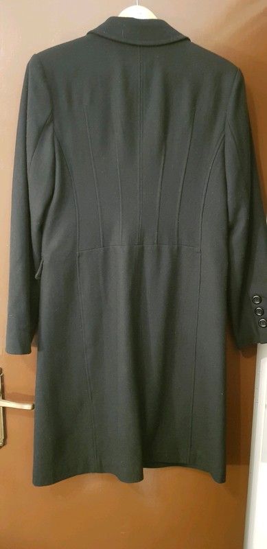 Abrigo largo paño negro. Talla 44