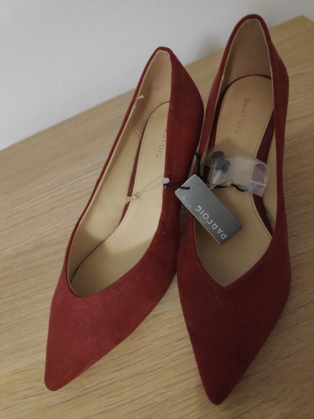 Zapato tacón rojo granate talla 36