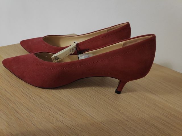 Zapato tacón rojo granate talla 36
