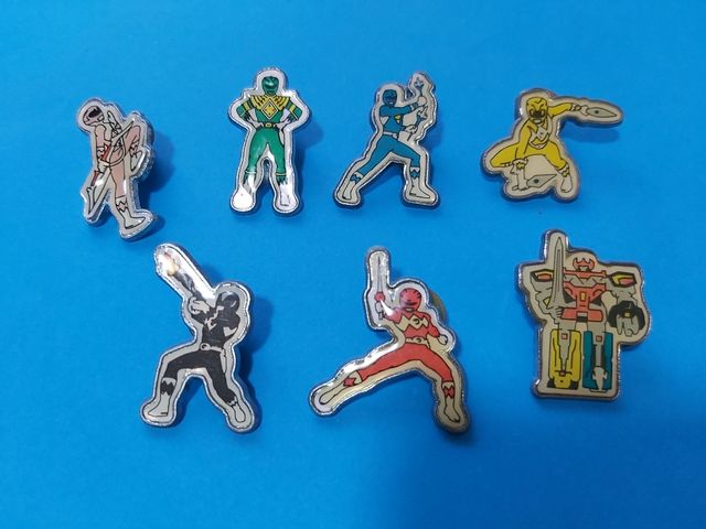 Powers Rangers. Pins