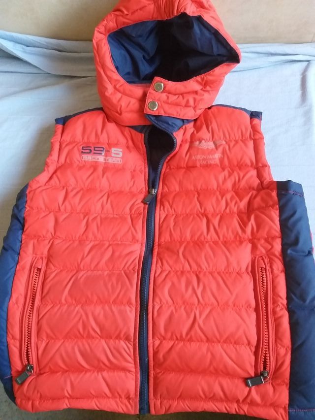 anorak Hackett Aston Martin