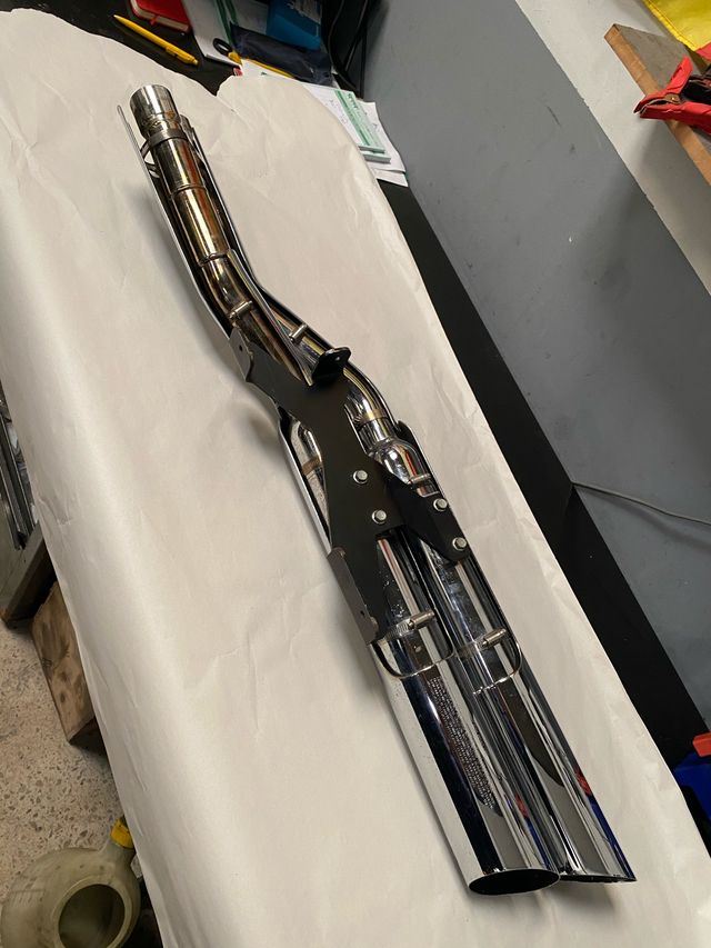 Escapes harley vroad