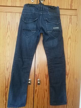 Pantalones vaqueros hombre springfield de segunda mano por 15 EUR en  Valencia en WALLAPOP