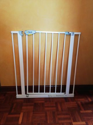 Chicco Nightlight Barrera de seguridad para puertas o pasillos color blanco