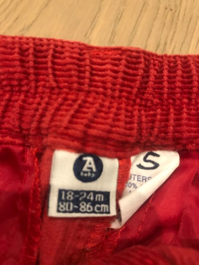 Bermudas pana talla 18-24 meses Zara