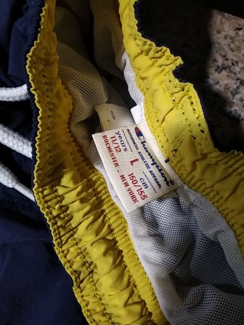 bañador Champion nuevo 11-12 años