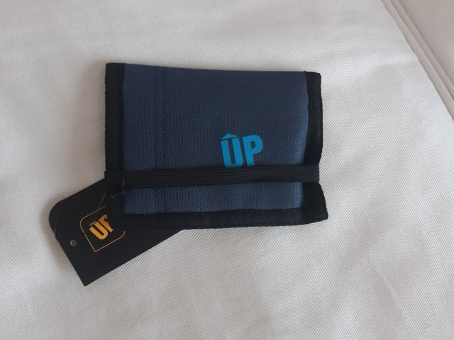 Cartera / billetero ( Nuevo)