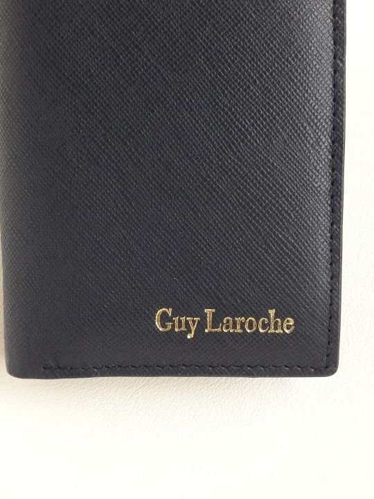 Describir rodillo whisky Cartera-billetera hombre Guy Laroche.Sin estrenar de segunda mano por 20 € en Bertamirans en WALLAPOP Describir rodillo whisky Cartera-billetera hombre Guy Laroche.Sin estrenar de segunda mano por 20 € en Bertamirans en WALLAPOP