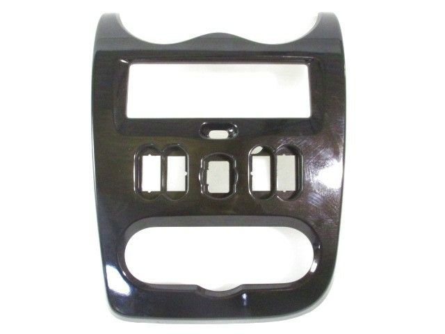 Marco salpicadero marron brillante Dacia Duster.