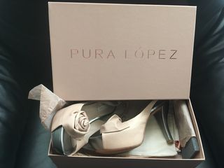 Zapatos pura lopez