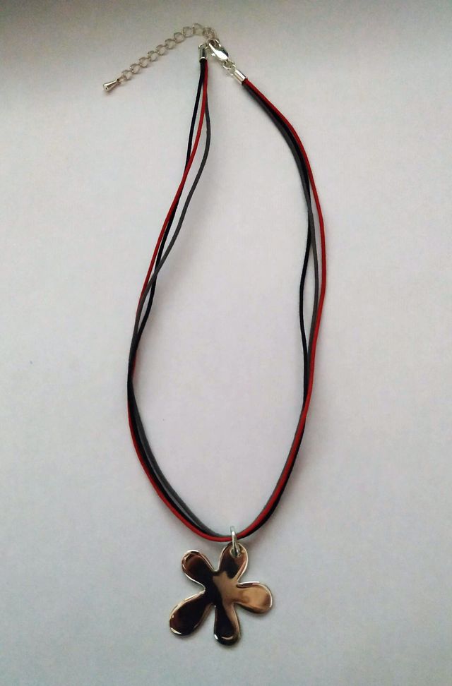 Colgante flor Vidal & Vidal