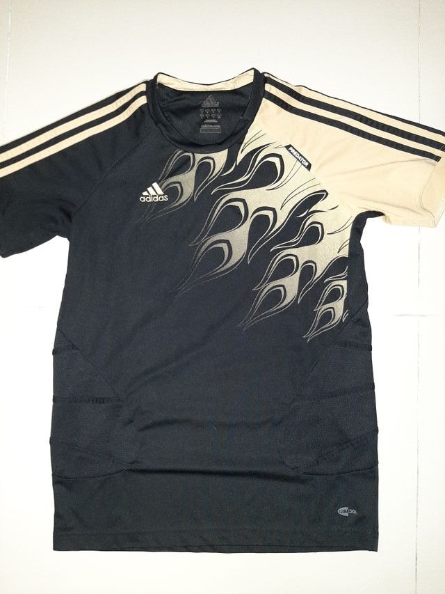 Marquesina Útil Compuesto Adidas predator climacool de segunda mano por 30 € en La Línea de la Concepción en WALLAPOP Marquesina Útil Compuesto Adidas predator climacool de segunda mano por 30 € en La Línea de la Concepción en WALLAPOP