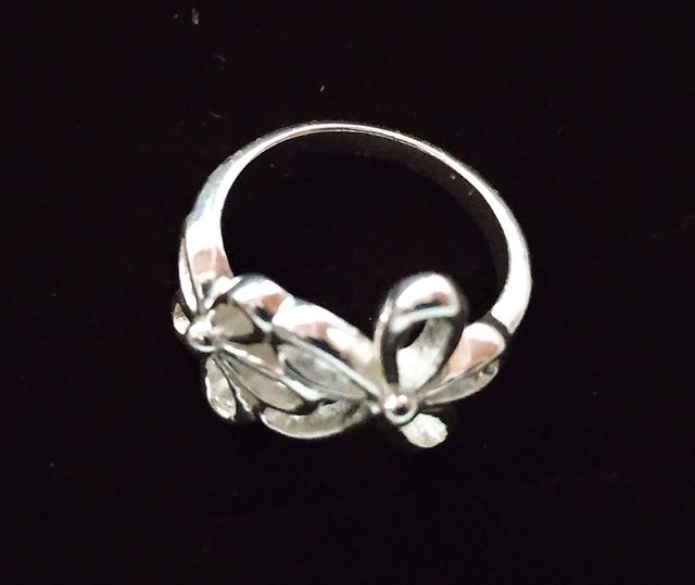 Anillo flores Vidal & Vidal