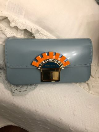 Bolsos Carolina Herrera segunda mano en Ferrol en WALLAPOP Bolsos Carolina Herrera segunda mano en Ferrol en WALLAPOP