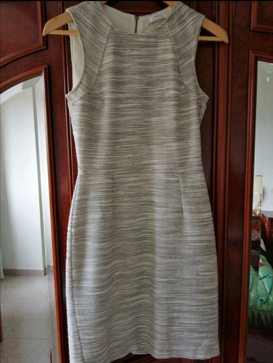 Vestido Midi Mango. Talla XS.