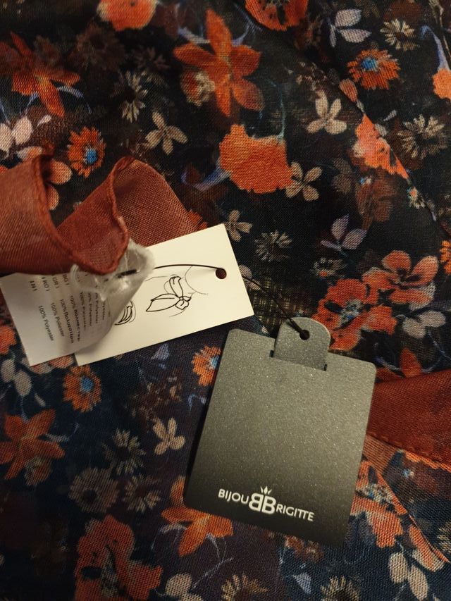 Pañuelo cuello o pelo sin uso