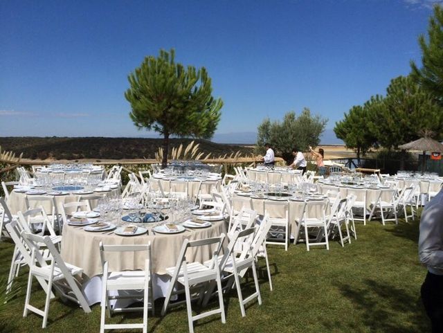 Alquiler de sillas,mesas para eventos