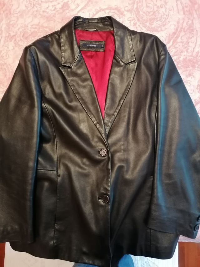 chaqueta piel negra