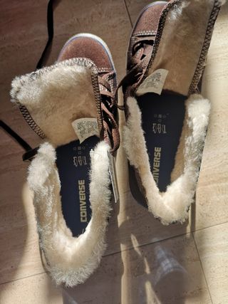 Converse sherpa (borreguito). Marrón a estrenar de segunda mano por 40 EUR  en Málaga en WALLAPOP