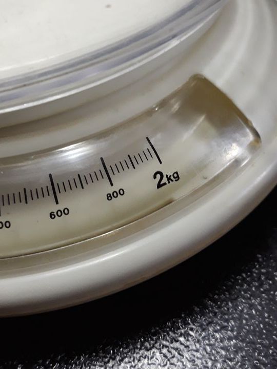 BÁSCULA O PESO PARA COCINA.