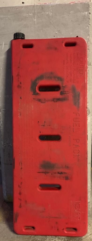 Depósito auxiliar para cuad/atv