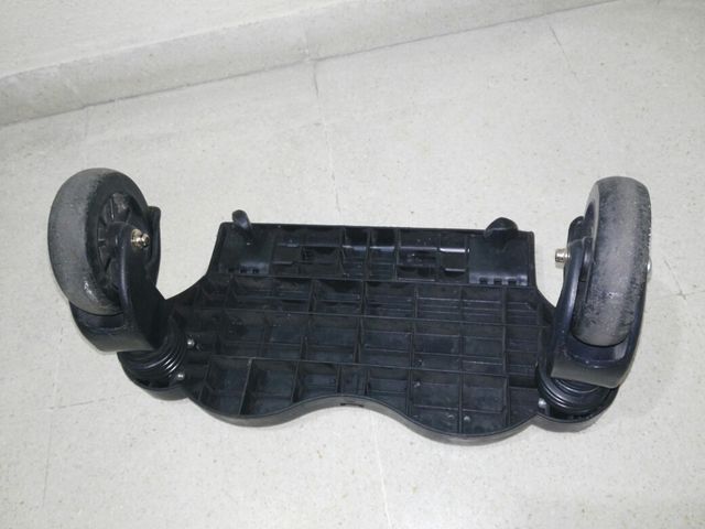 PATIN O PLATAFORMA PARA CARROS Y SILLAS