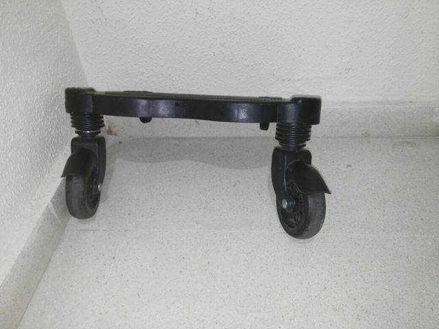 PATIN O PLATAFORMA PARA CARROS Y SILLAS