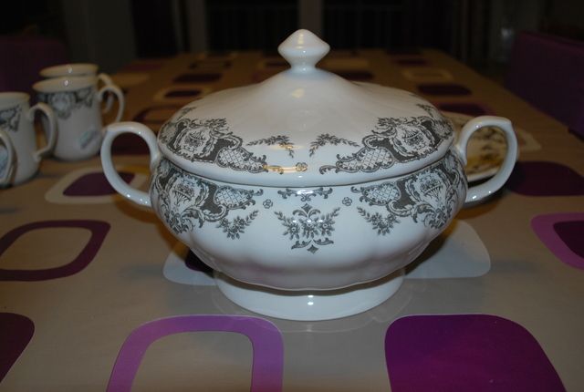 Vajilla cerámica Tipo Cartuja