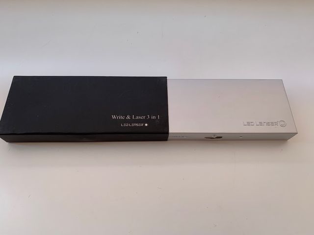 Bolígrafo-Láser. Regalazo!