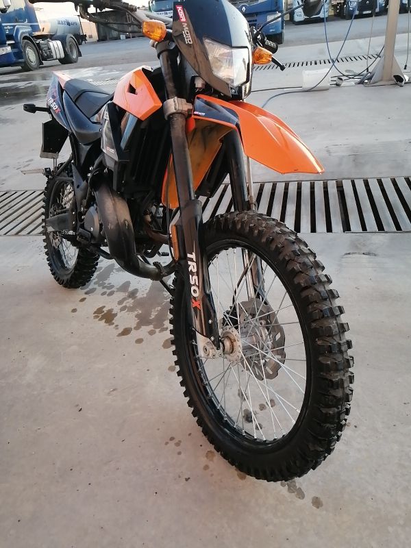 Moto 49cc de segunda mano por 1.700 € en Malagón en WALLAPOP