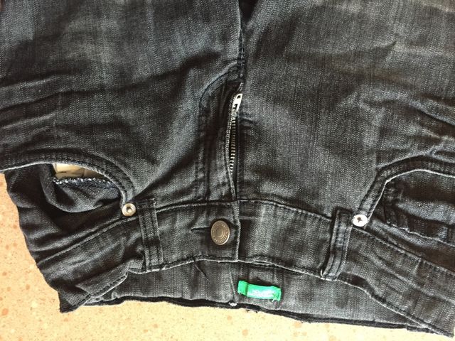 Pantalones negros niño benetton talla L