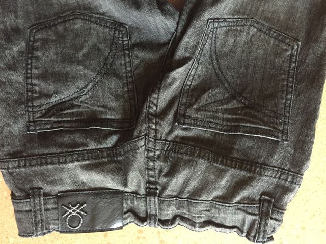 Pantalones negros niño benetton talla L