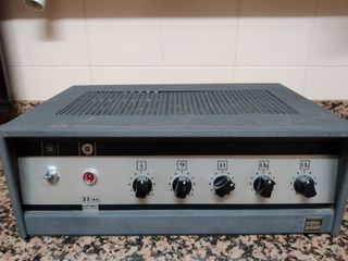 Amplificador Antiguo de Válvulas de Vacío. de segunda mano por 250 EUR en  Velez-Rubio en WALLAPOP