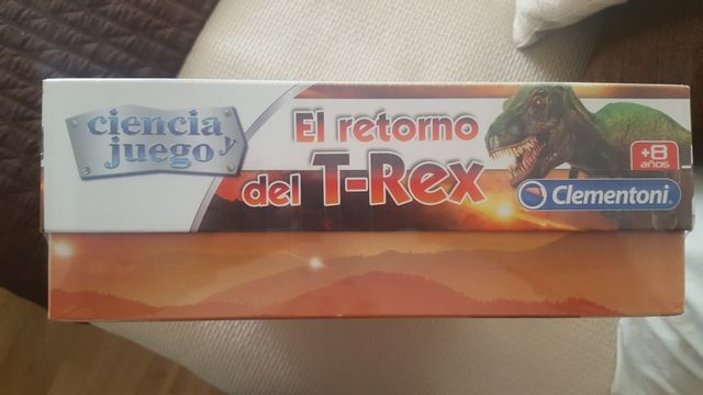 JUEGO El retorno de T-Rex CLEMENTONI