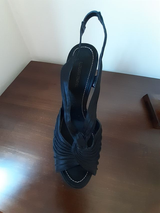 Zapatos negros de fiesta