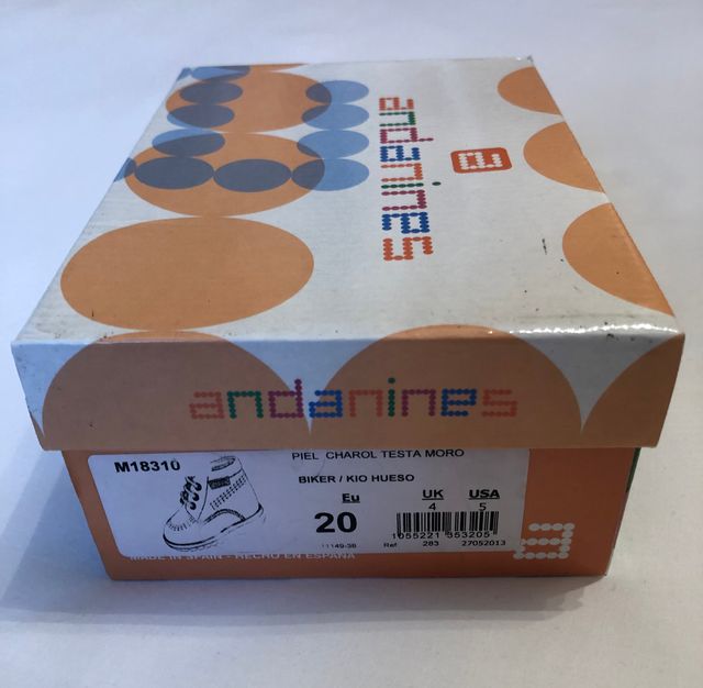 Botas Charol Andarines. Nº 20