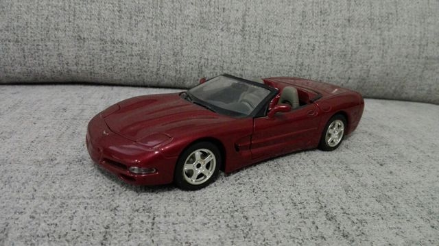 CHEVROLET CORVETTE C5 - Z06 - 1/24