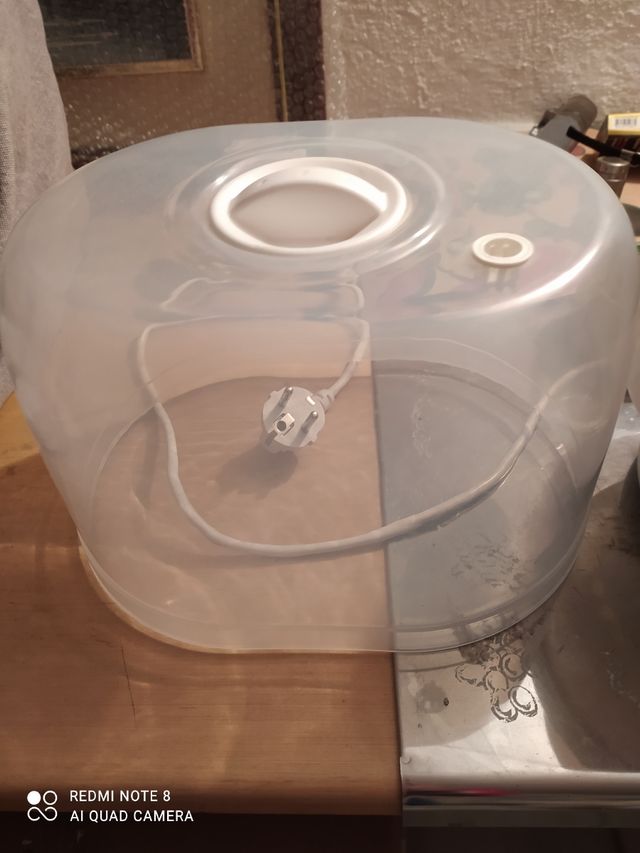 Esterilizador marca miniland baby eléctrico